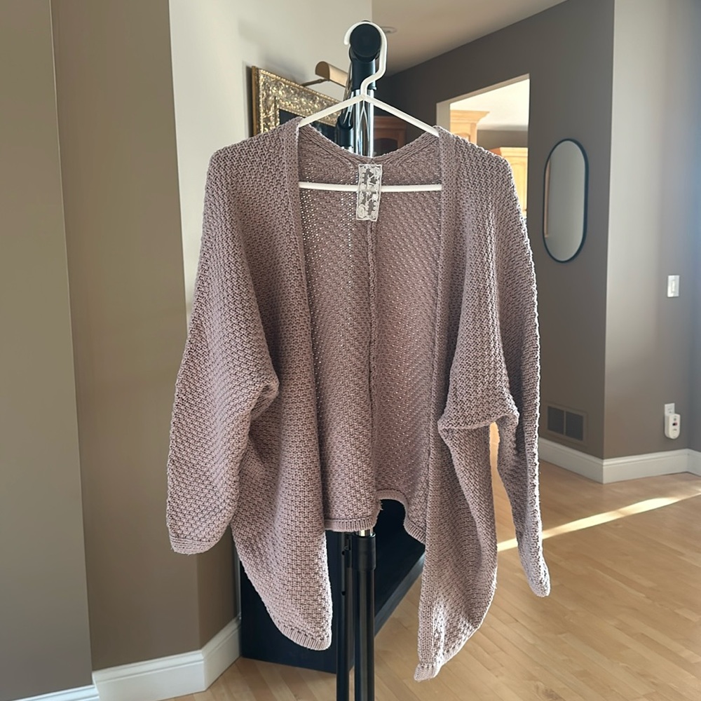 Sadie & Sage Mauve Sweater